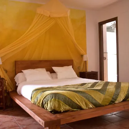 Bed & Breakfast Paraiso Perdido 3*