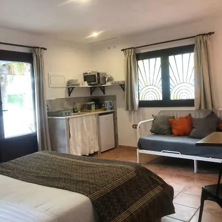 Paraiso Perdido Bed & Breakfast