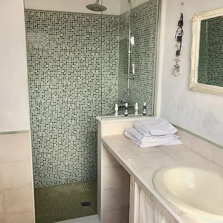 فندق مبيت وإفطار Paraiso Perdido 4*