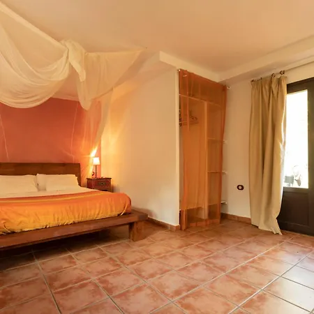 Paraiso Perdido 4* كونيل ذي لا فرونتيرا