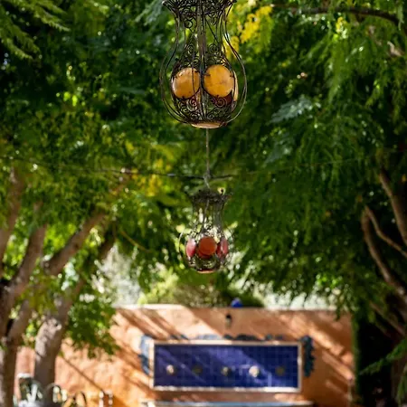 Paraiso Perdido فندق مبيت وإفطار 4*