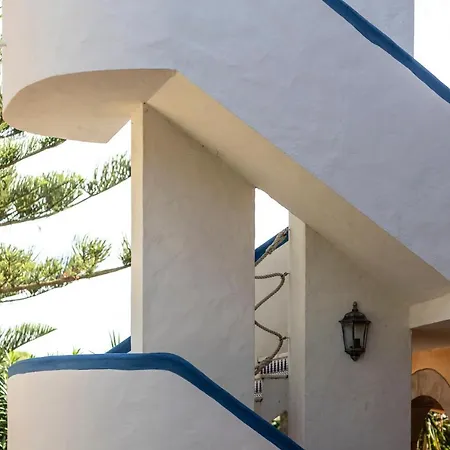 Bed & Breakfast Paraiso Perdido 4*
